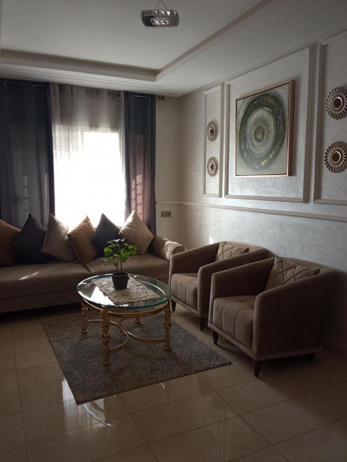 Adam's * Rabat